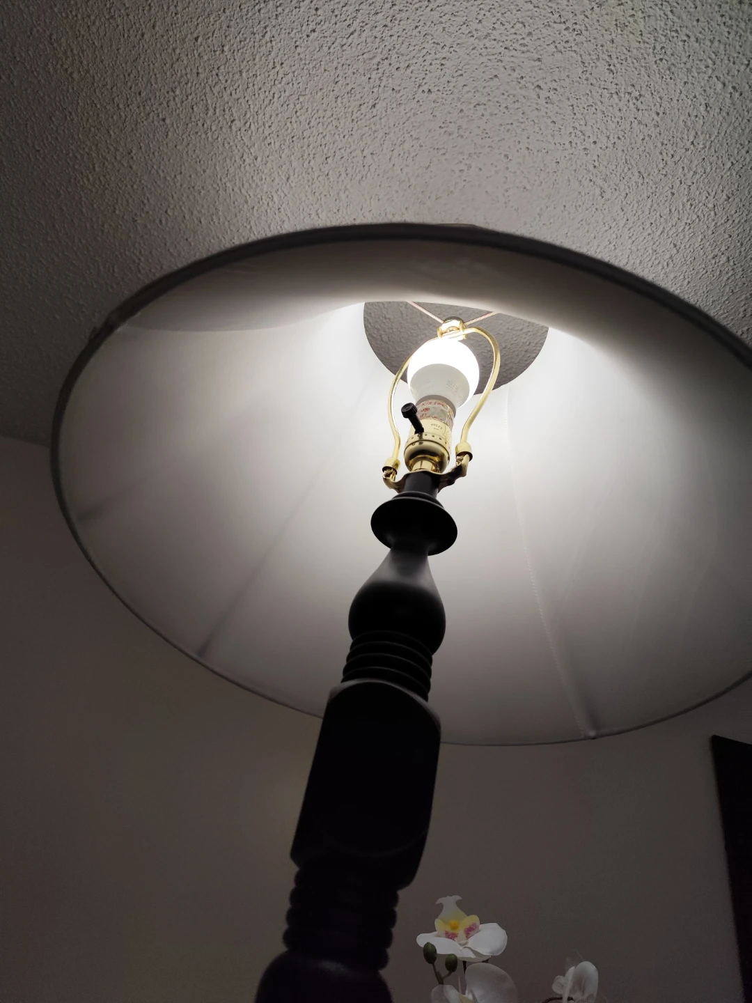 Black Table Lamp - photo 2