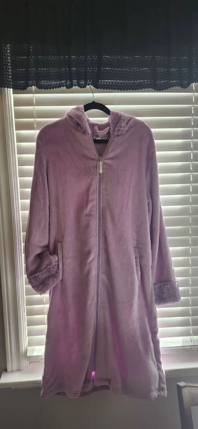 Guillaume Plush Zip-Up  Hooded Robe - Medium