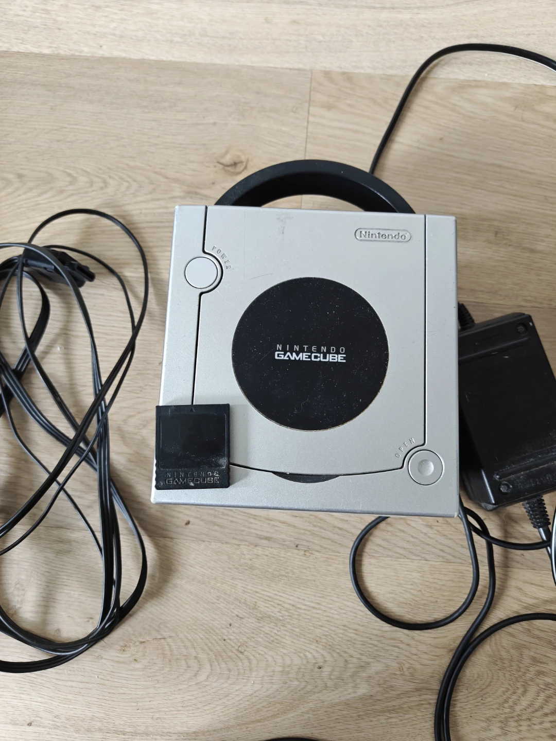 Nintendo GameCube Console Bundle - photo 3