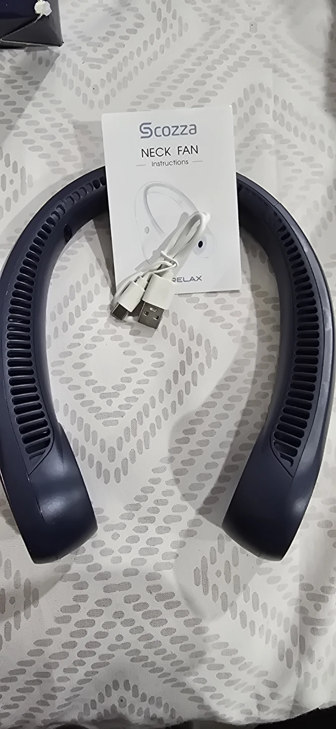 Scozza Portable Neck Fan - photo 2