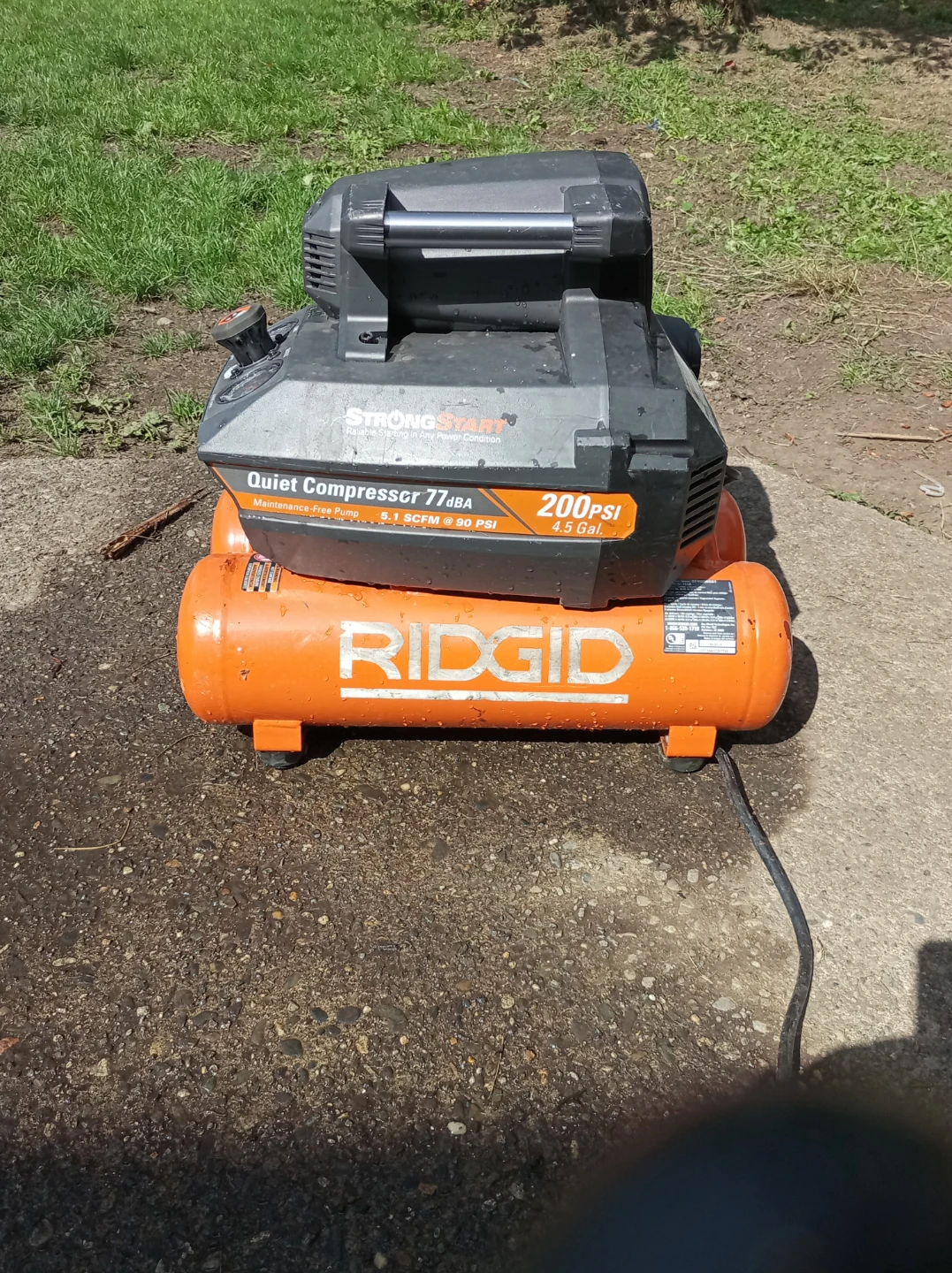 Ridgid 4.5 Gallon Quiet Compressor