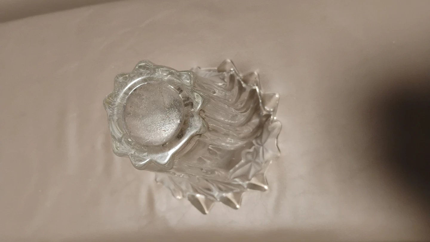 Clear Glass Floral Vase - photo 5