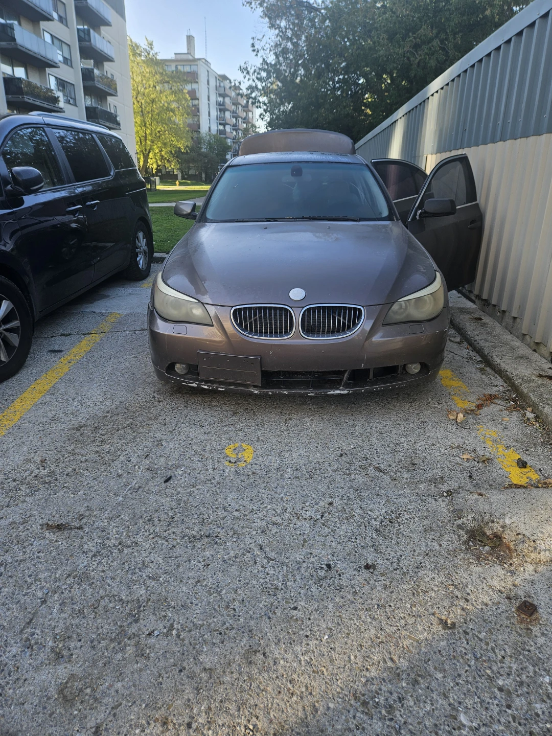 2006 BMW 525i Parts/Trade/Restore - photo 2