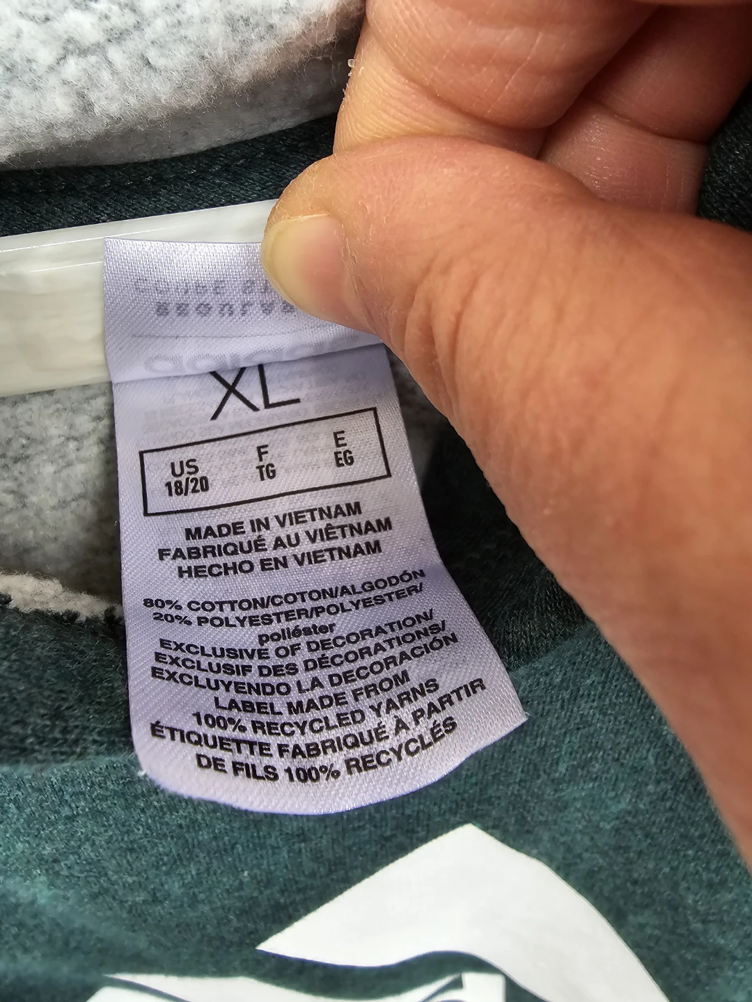 Adidas green hoodie size XL youth or X- Small adults - photo 4
