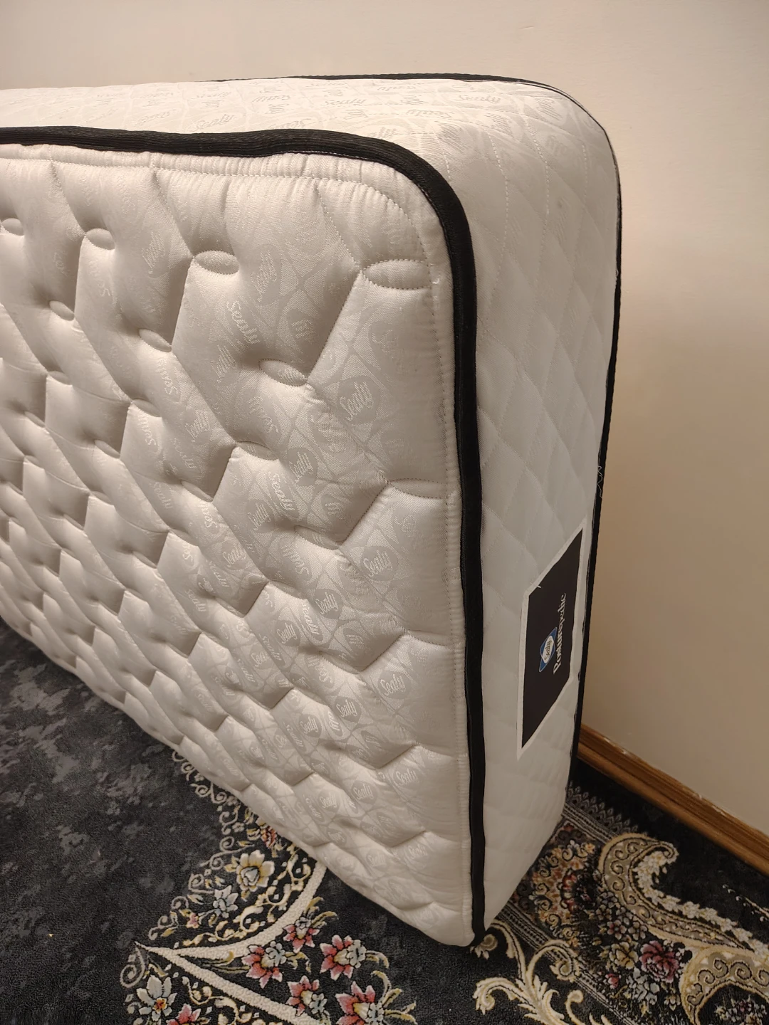 2 Sealy Posturepedic Twin Mattress , brind new - photo 4
