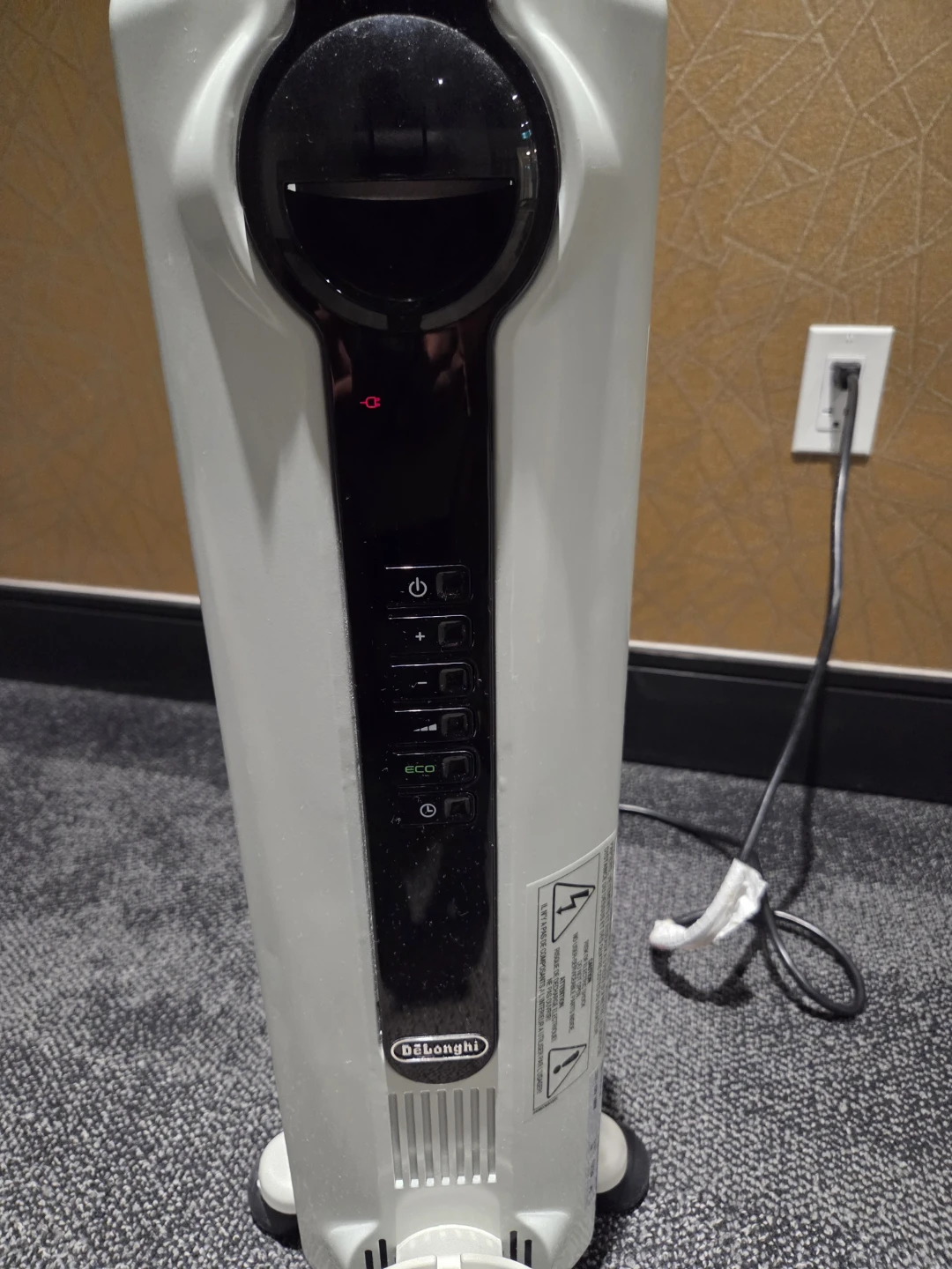 Delonghi Oil-Filled Radiator Heater - photo 2