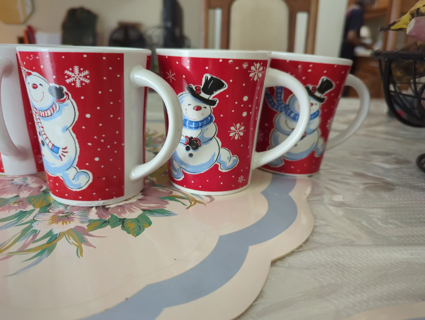 Set of 5 Christmas Snowman Mugs - photo 3