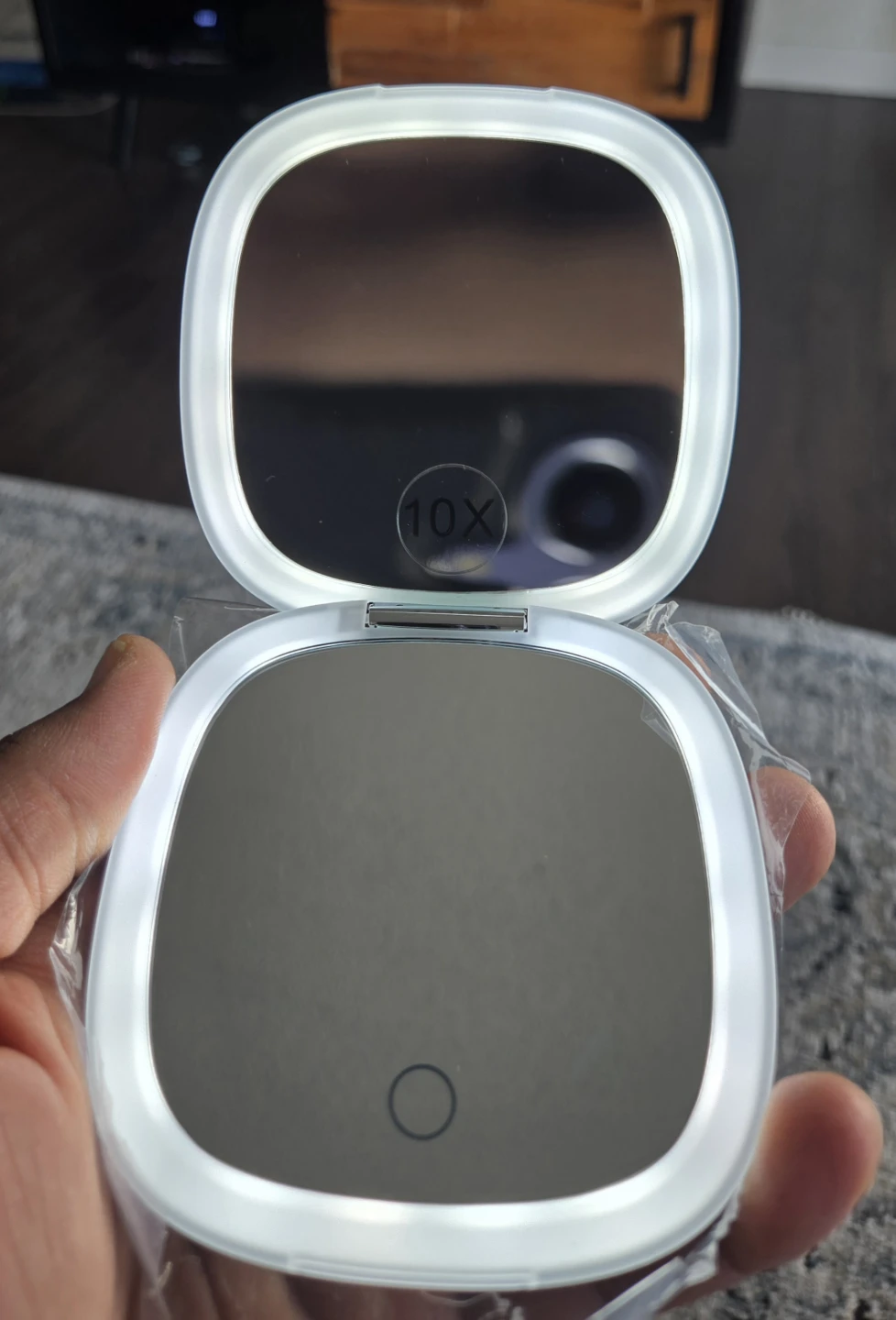 Glo Tech LED Compact Mirror - photo 2