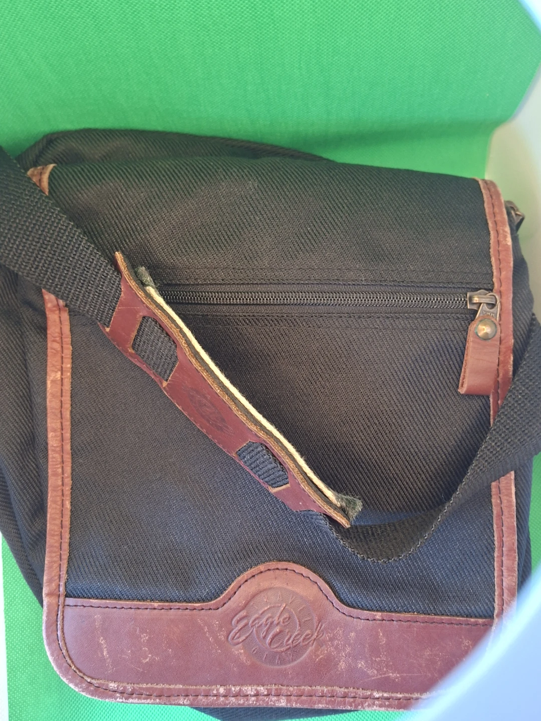 Vintage Eagle Creek Black Canvas Leather Messenger Travel Bag
