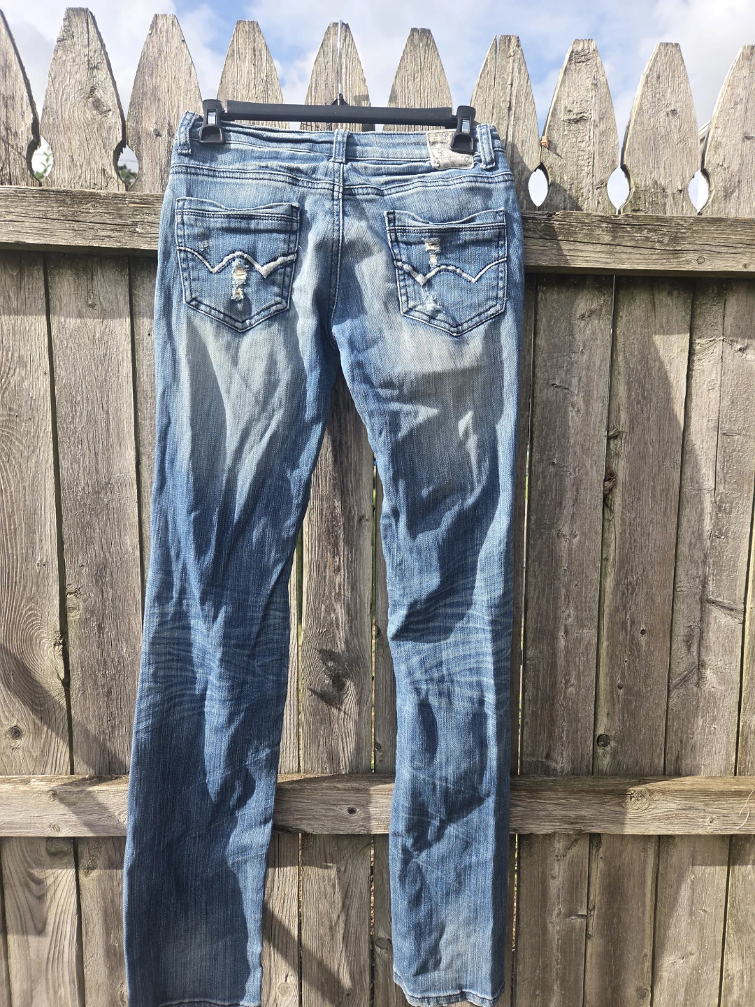 DaVinci Distressed Denim Jeans - photo 5