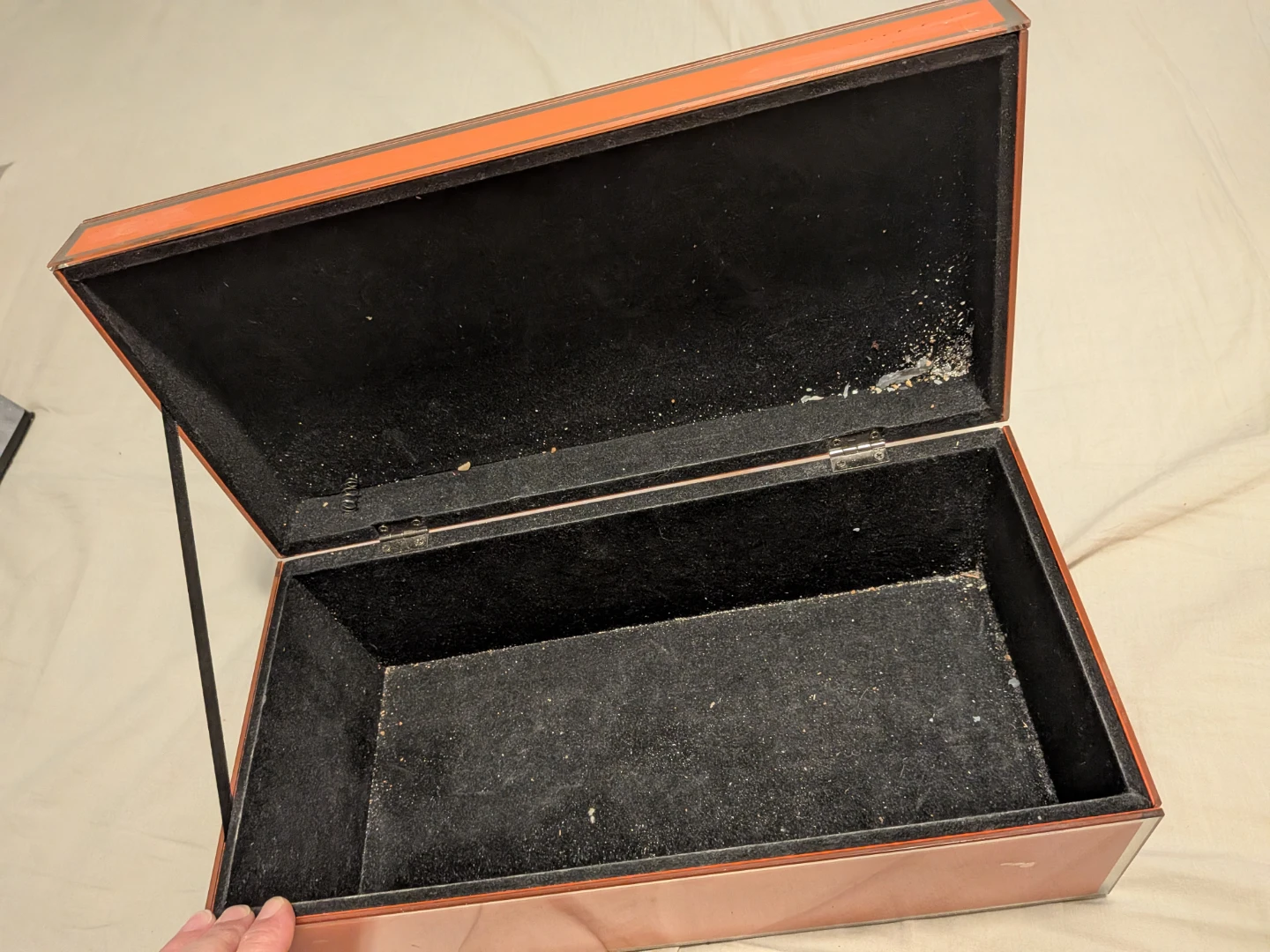 Hinged decorative storage box - photo 3