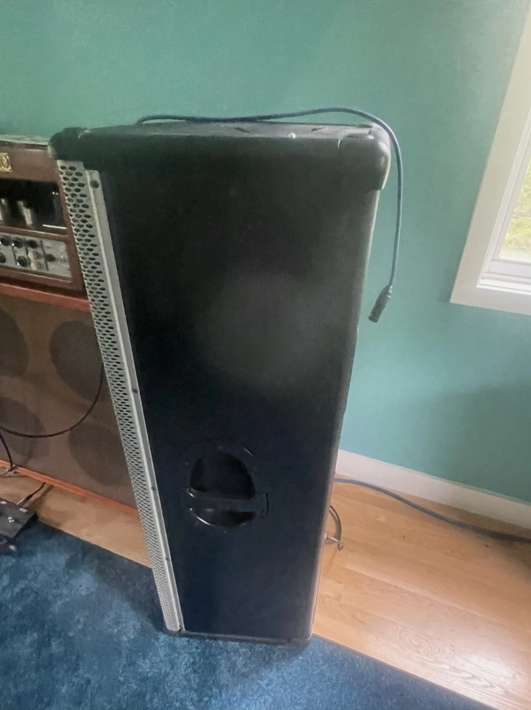 2 x Mackie SA1532z Active Speaker