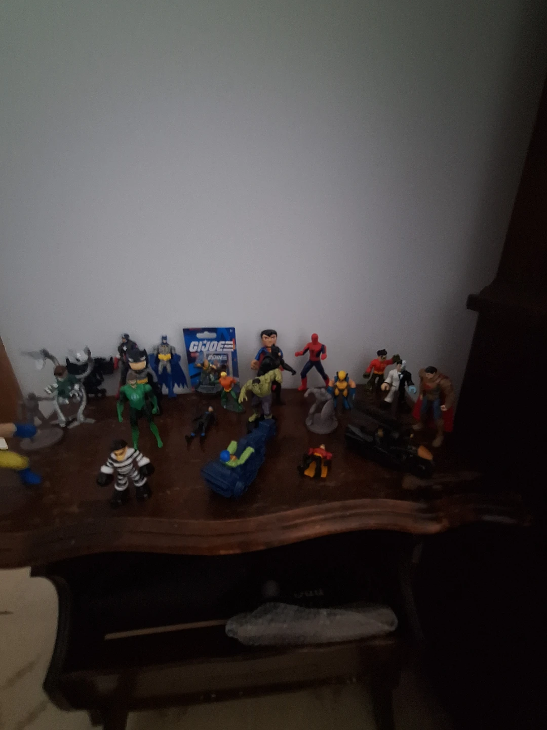 Assorted Action Figure Bundle - photo 2