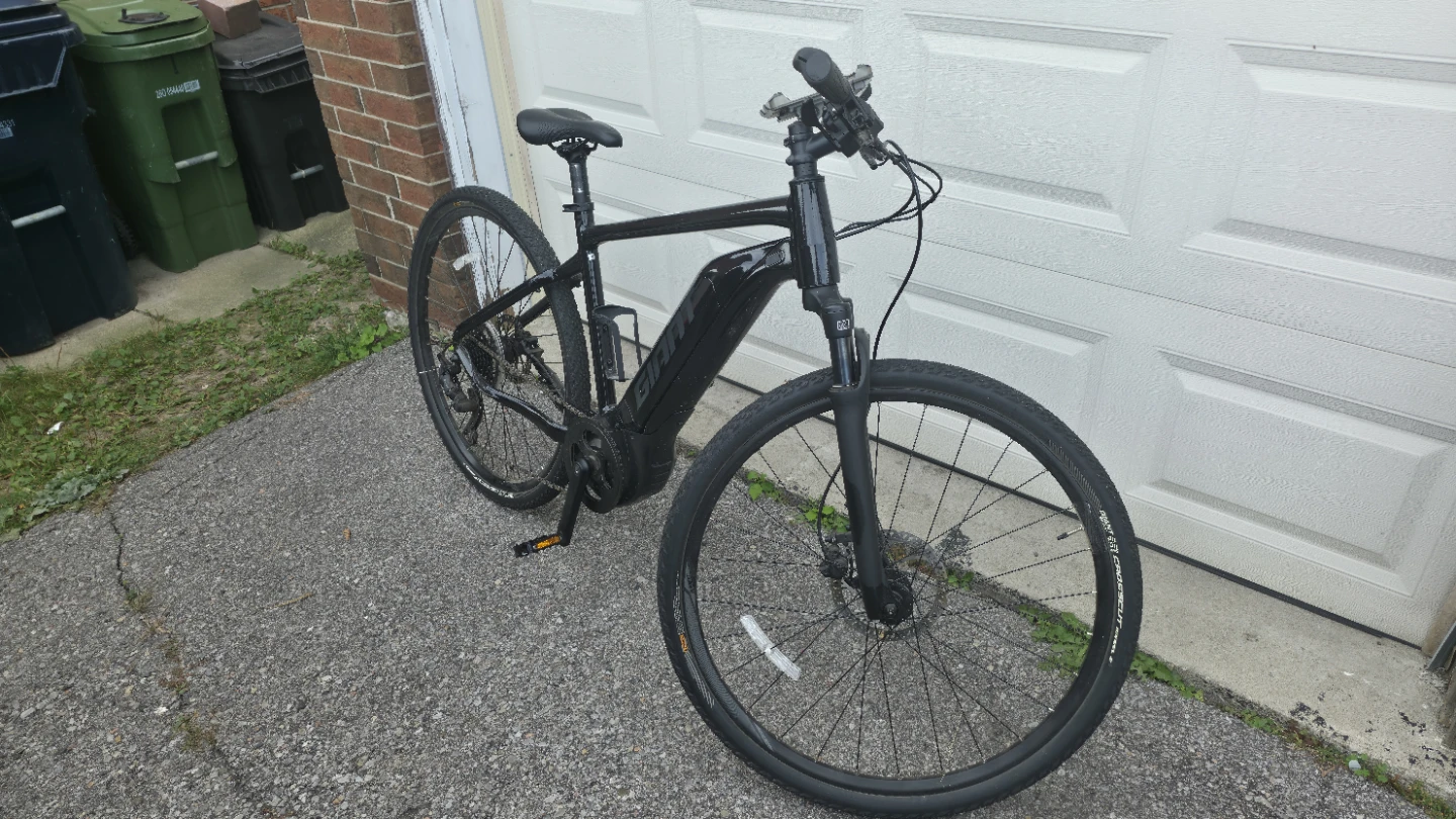 Giant Roam E+ ebike