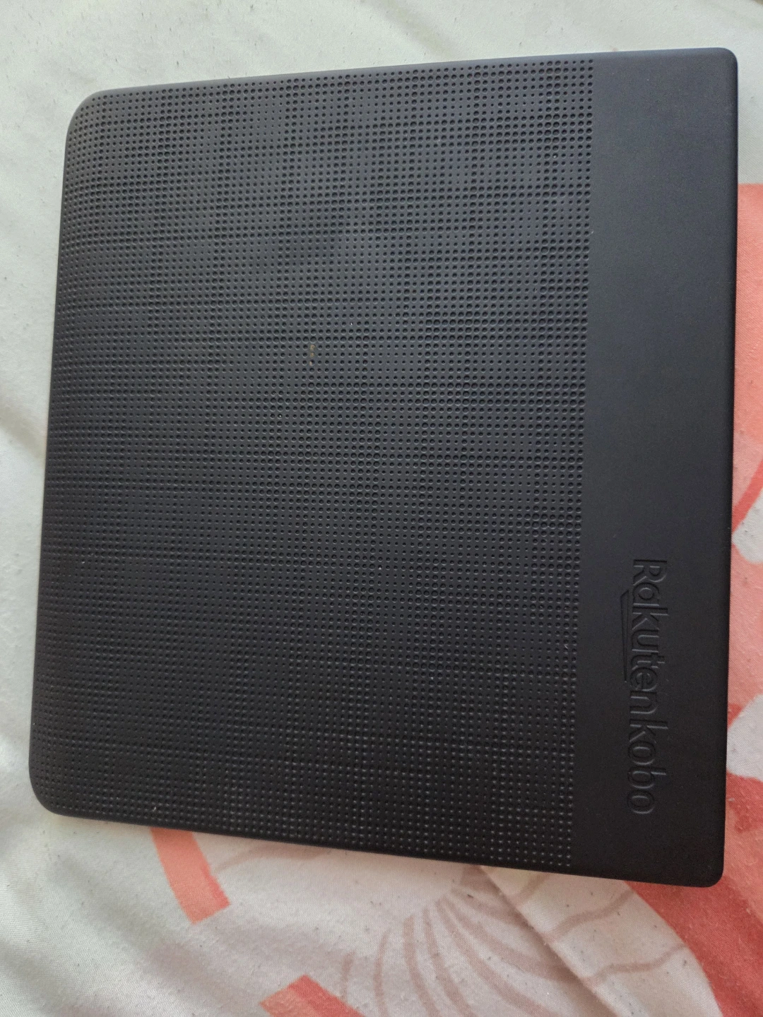 Kobo forma E-Reader like new - photo 2