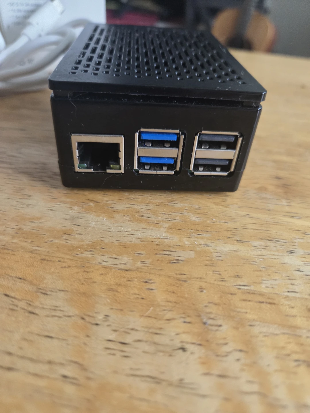 Raspberry Pi 5 8gb ram with Case and Power Supply - photo 2