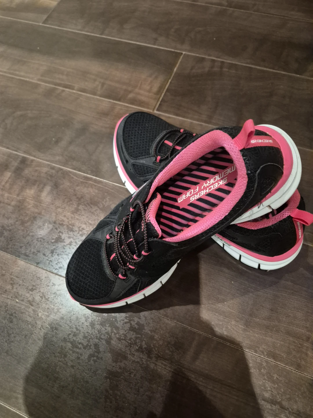 Skechers Memory Foam Sneakers