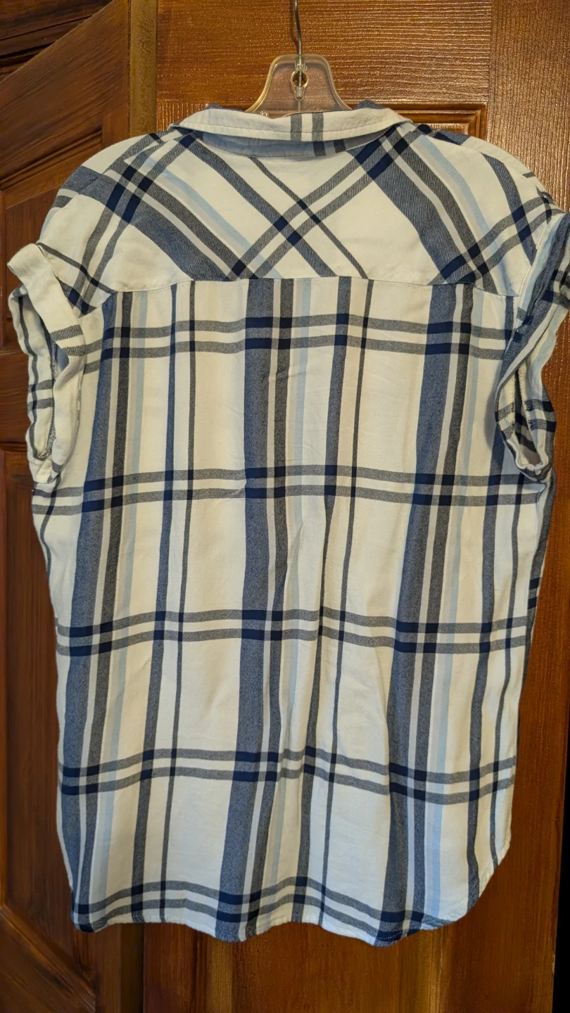Medium shirt - photo 2