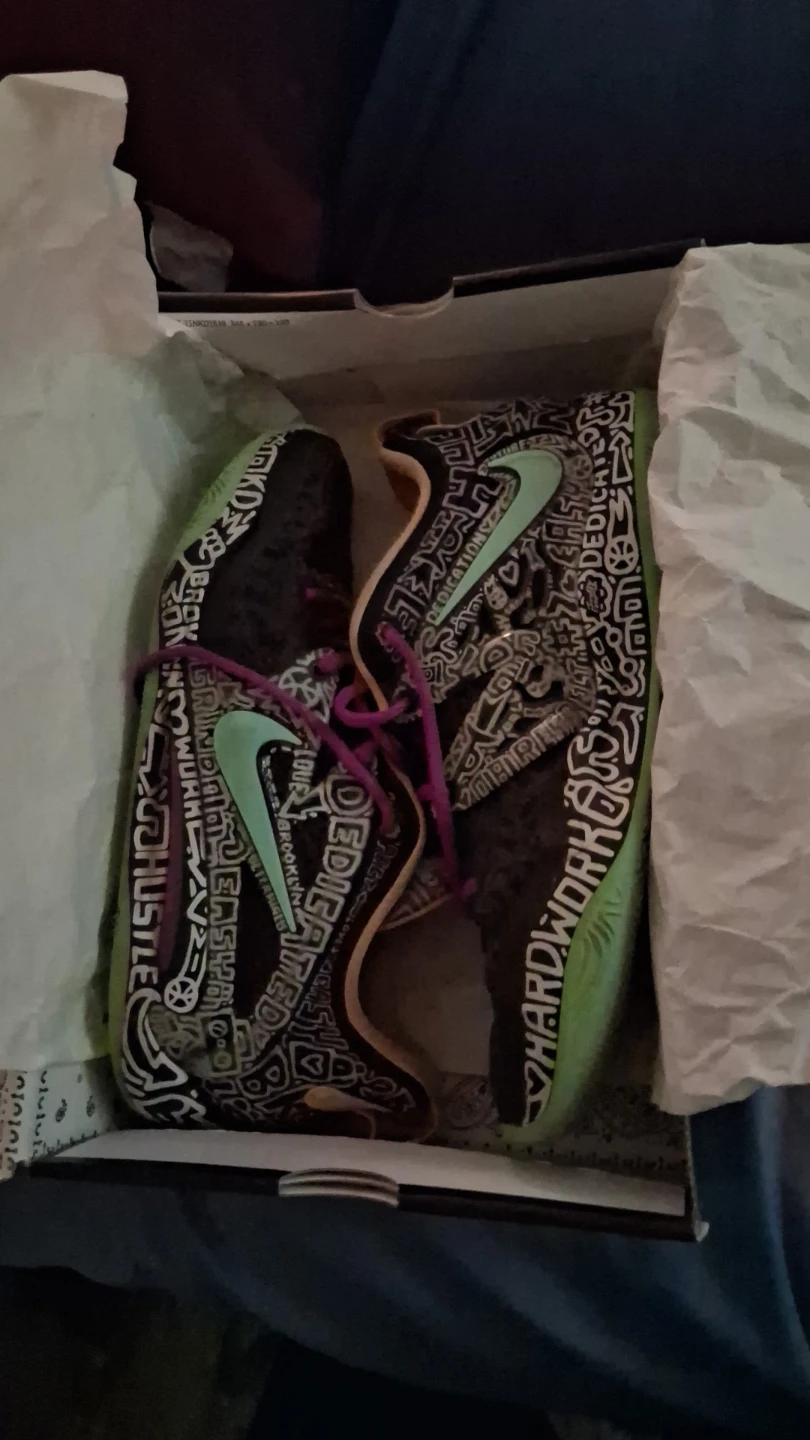 Nike KD 15 Brooklyn Graffiti Basketball Shoes