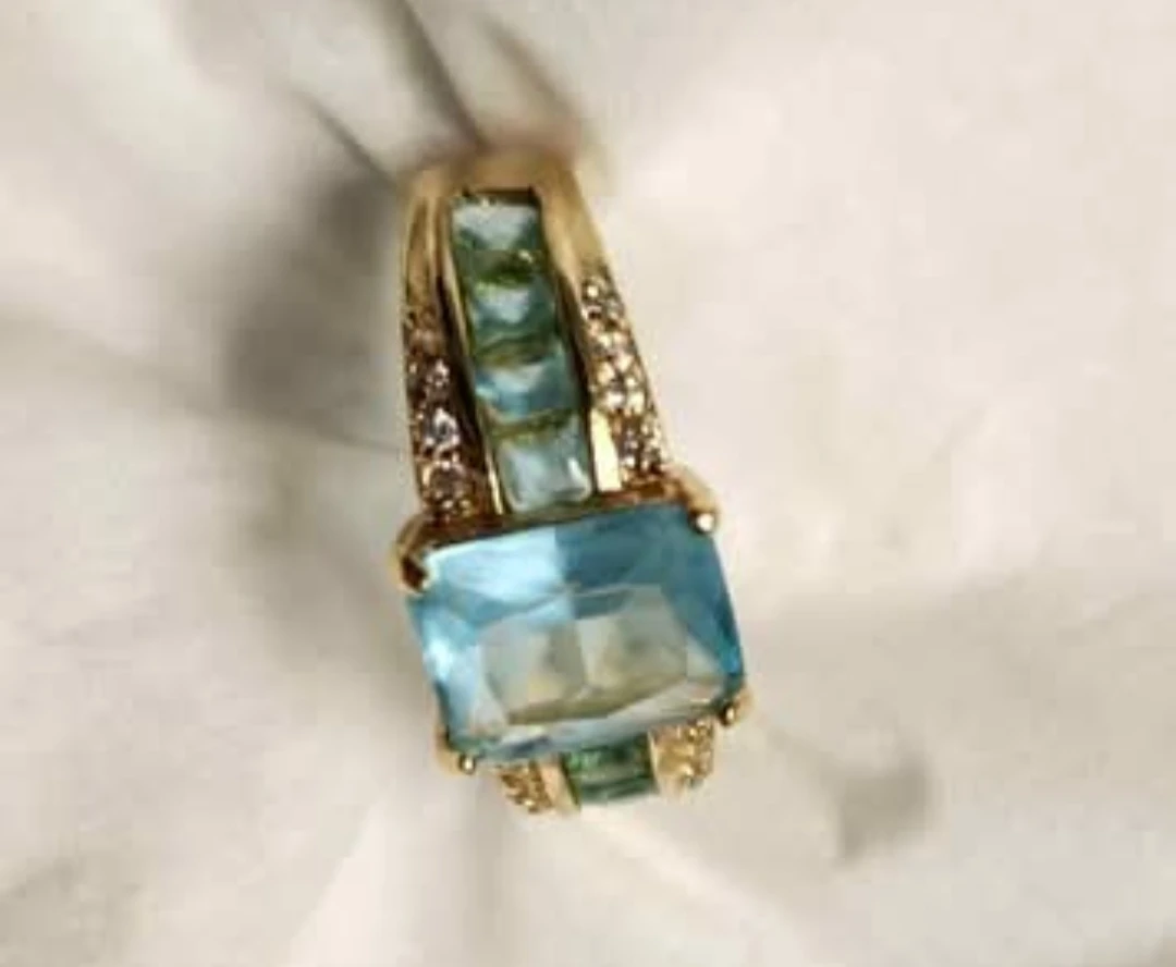 RING Faux Aquamarine gold plate Size 10 - photo 2