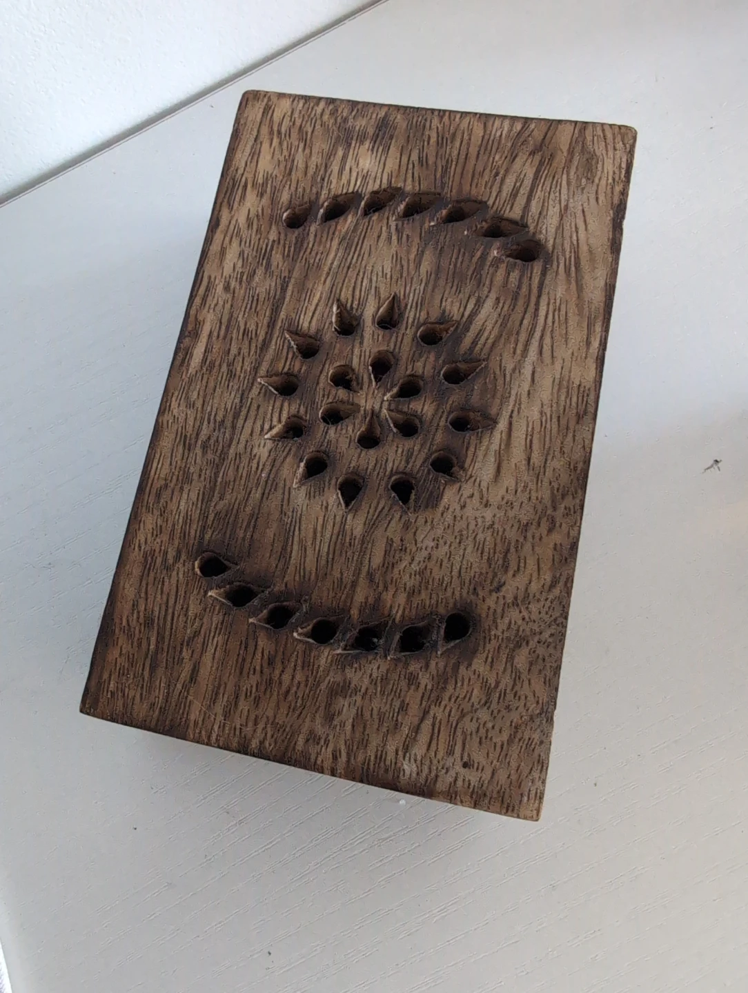 Small Carved Wooden Box - photo 2