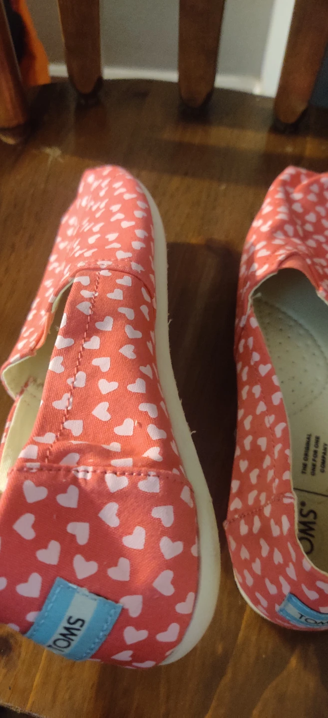TOMS Heart Print Canvas Slip-ons Size 9.5 - photo 3