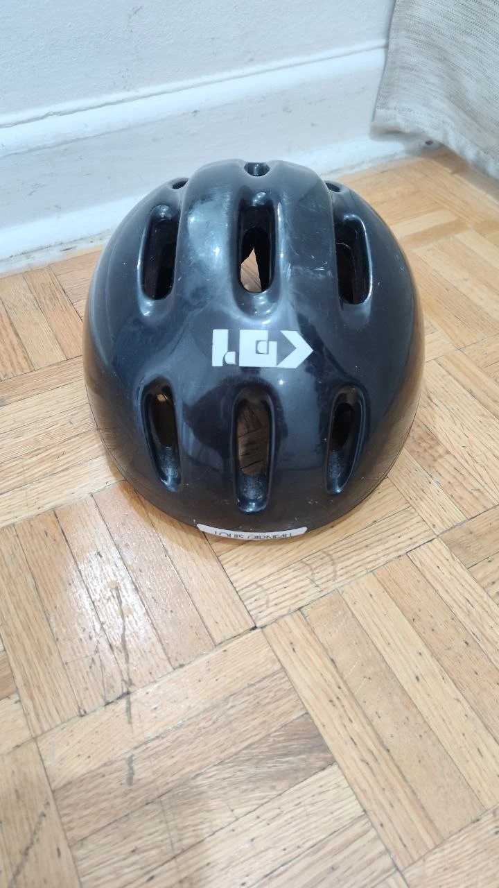 Louis Garneau Youth Bicycle Helmet - Black Adjustable Kids - photo 2