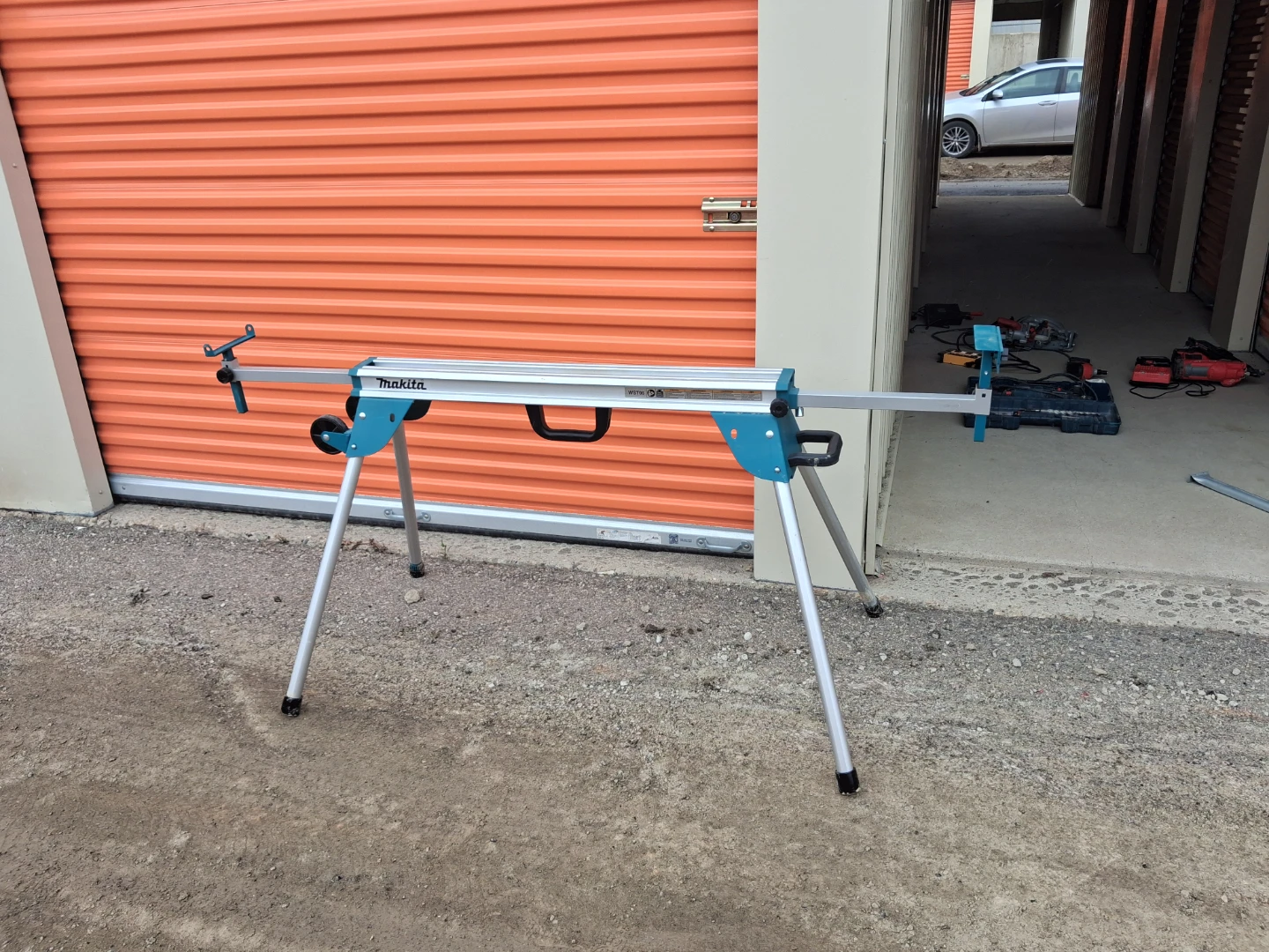 Makita WST06 Miter Saw Stand