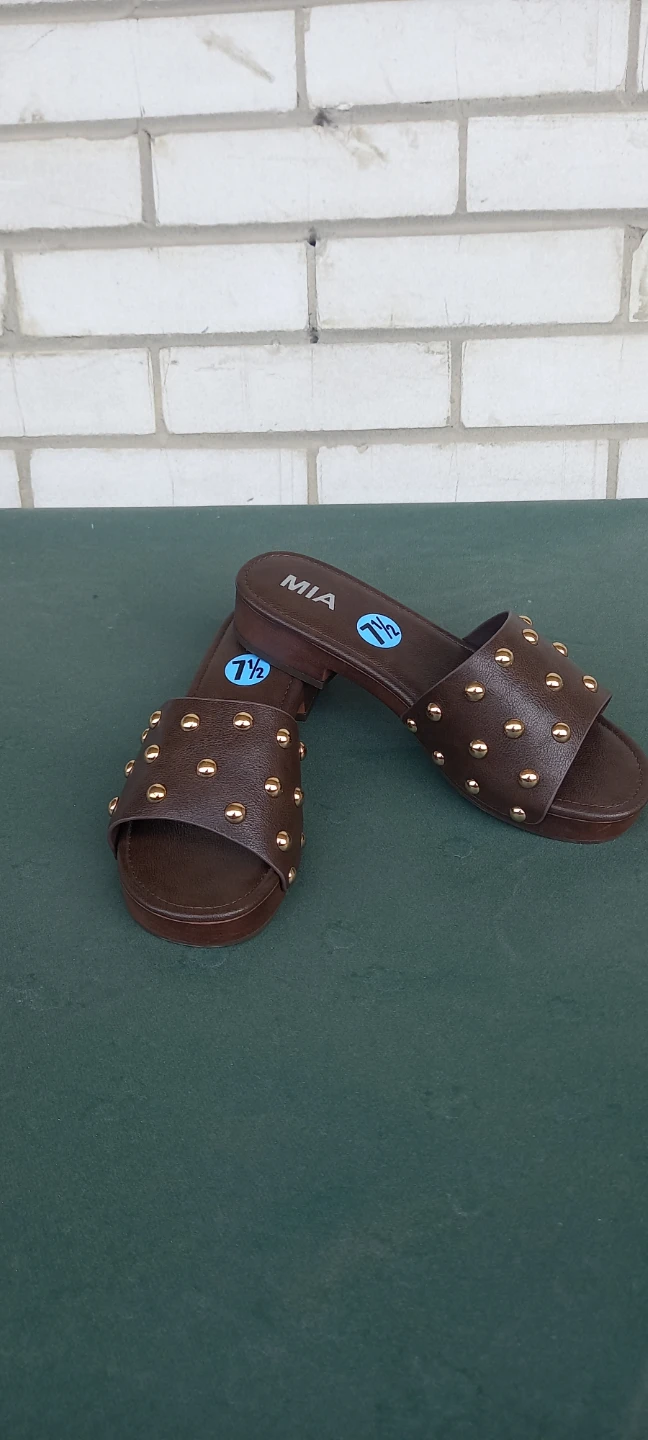 MIA brown studded slides - photo 3