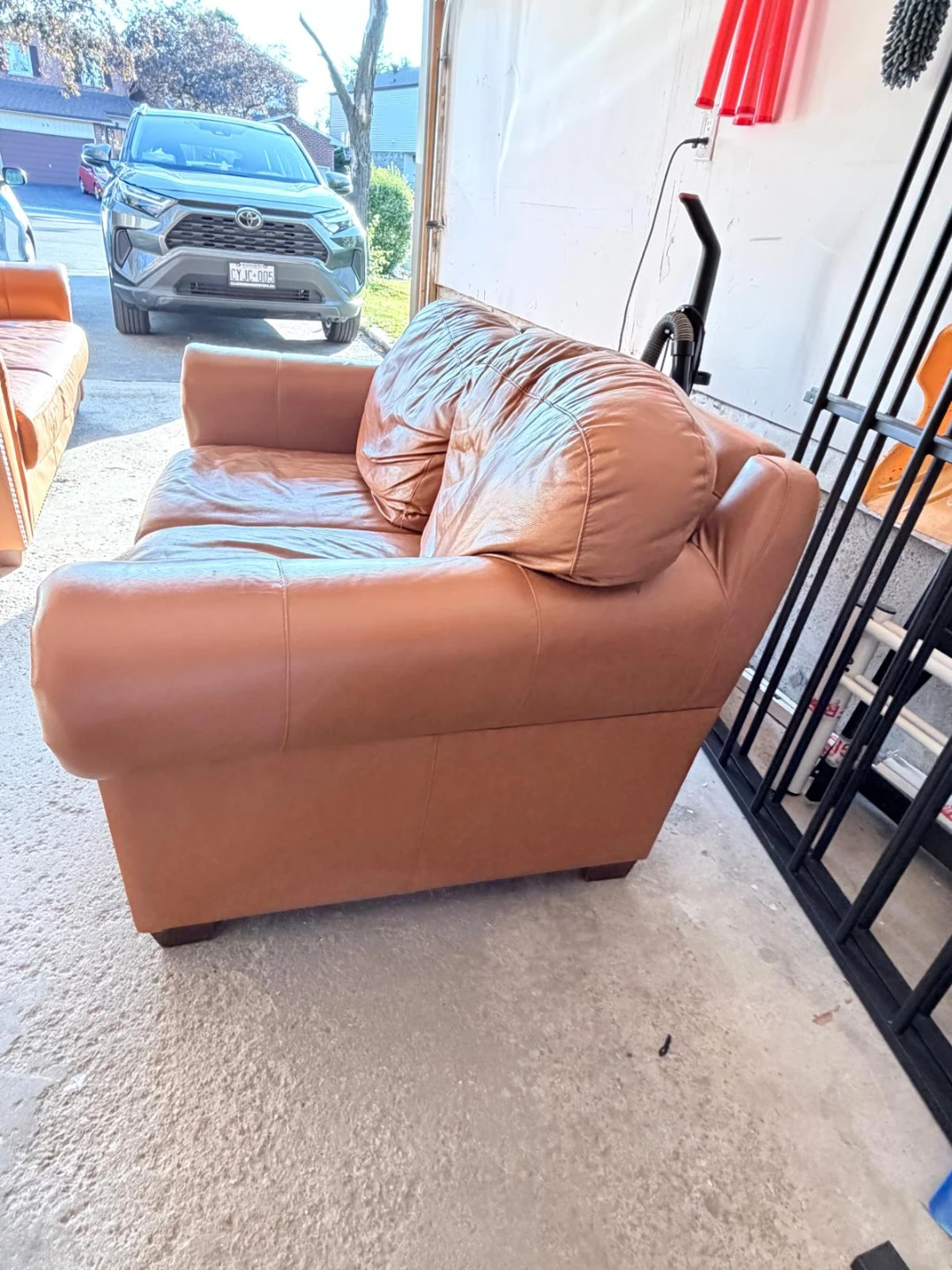 Tan leather Sofa - 3+2 Seater - photo 2