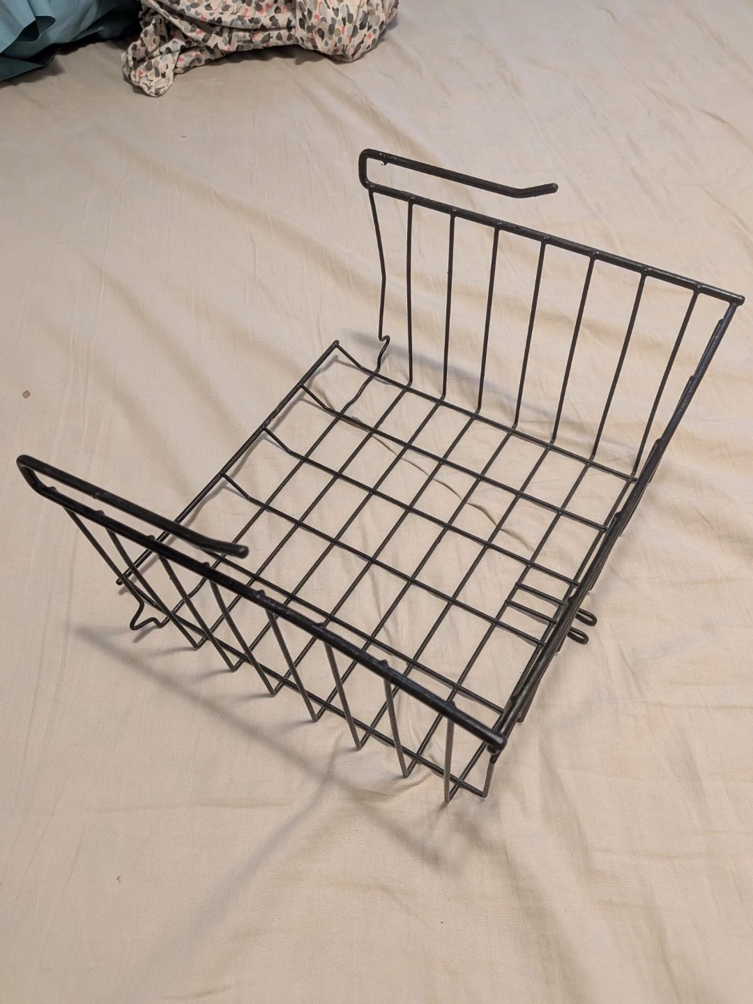 Black Wire Under-Shelf Hanging Storage Basket