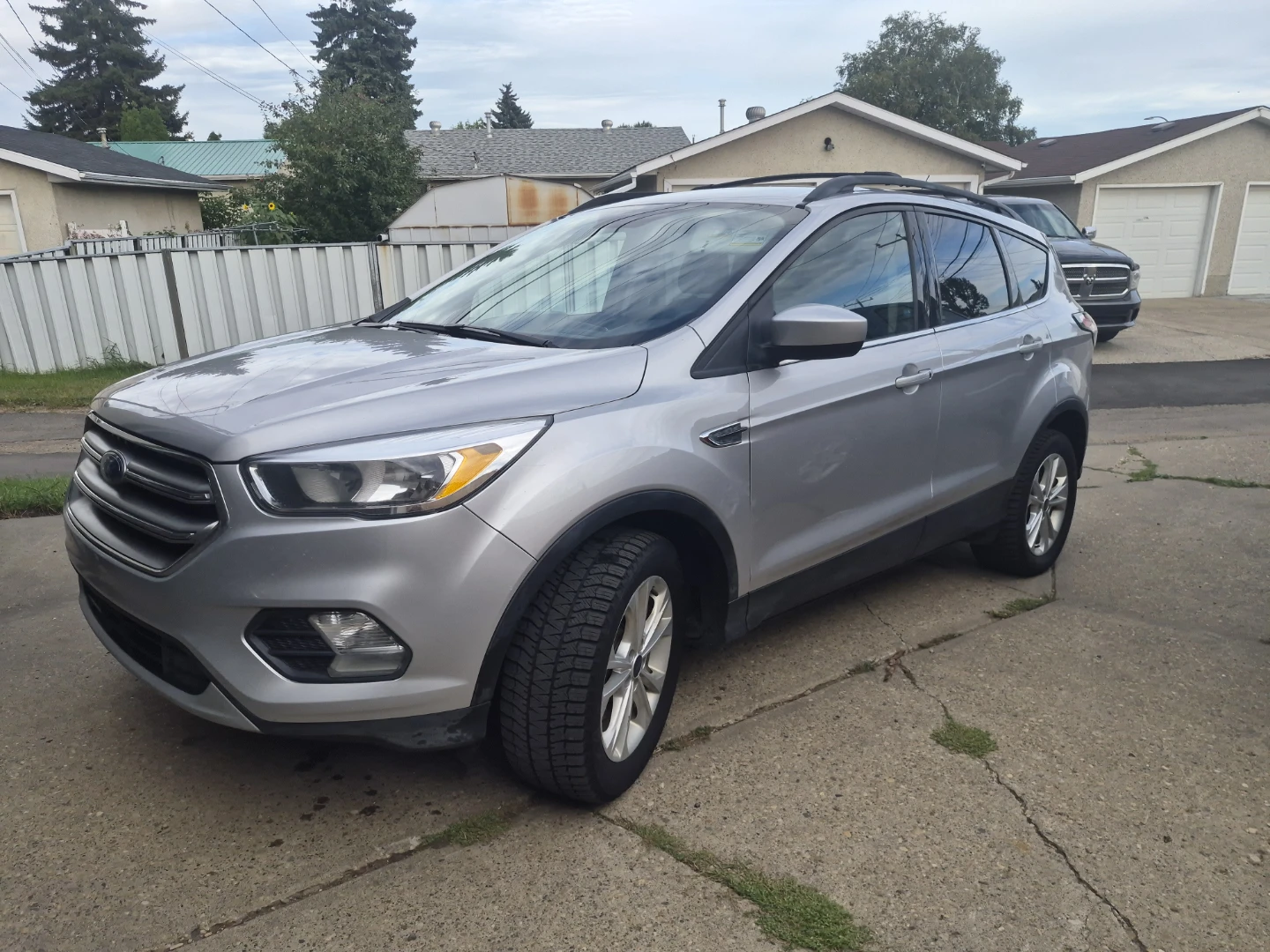 2017 Silver Ford Escape SE SUV
