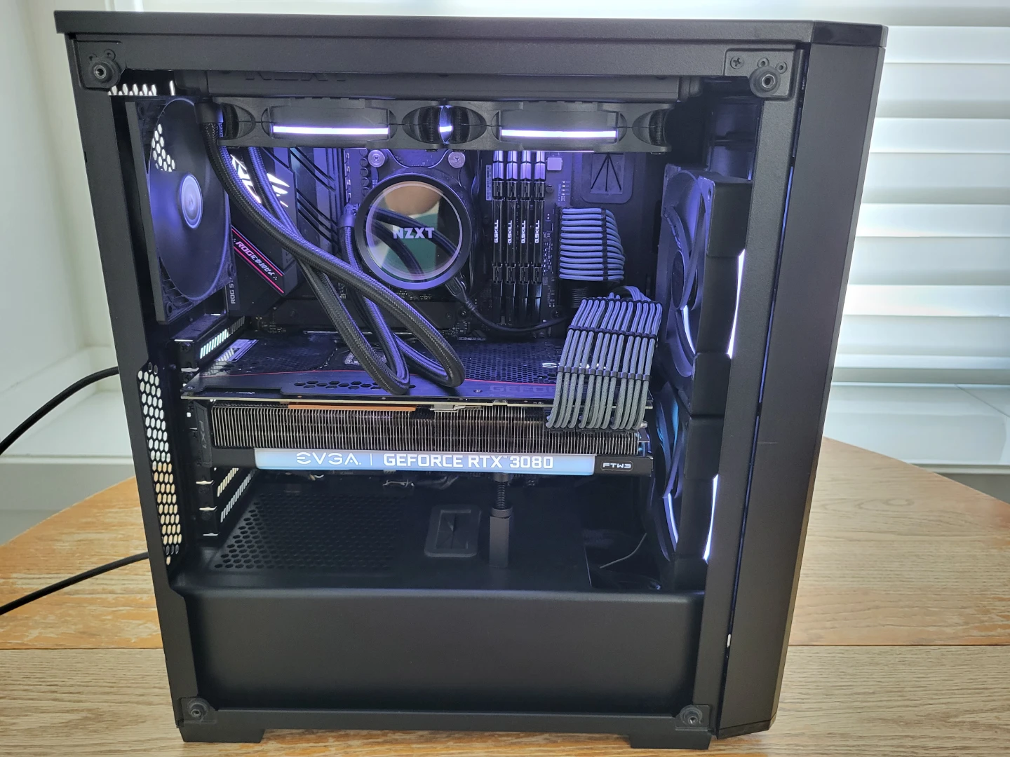 Premium Gaming PC - Ryzen 3900X / RTX 3080 / 32GB RAM / 1TB NVMe - photo 3