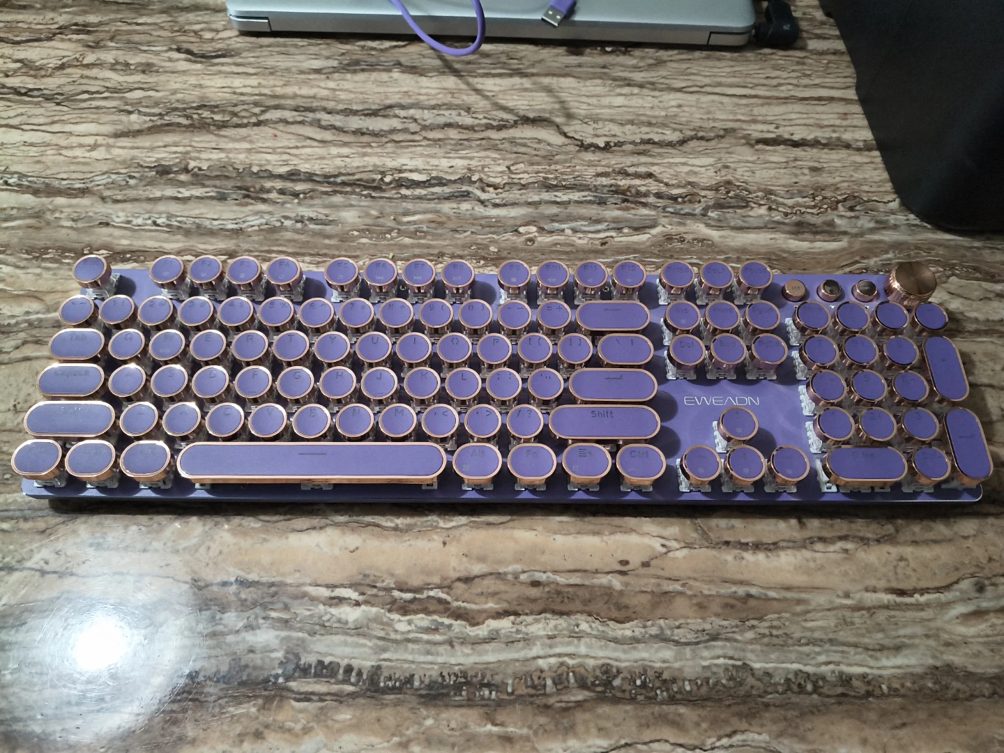 EWEADN V20 Retro Mechanical Keyboard