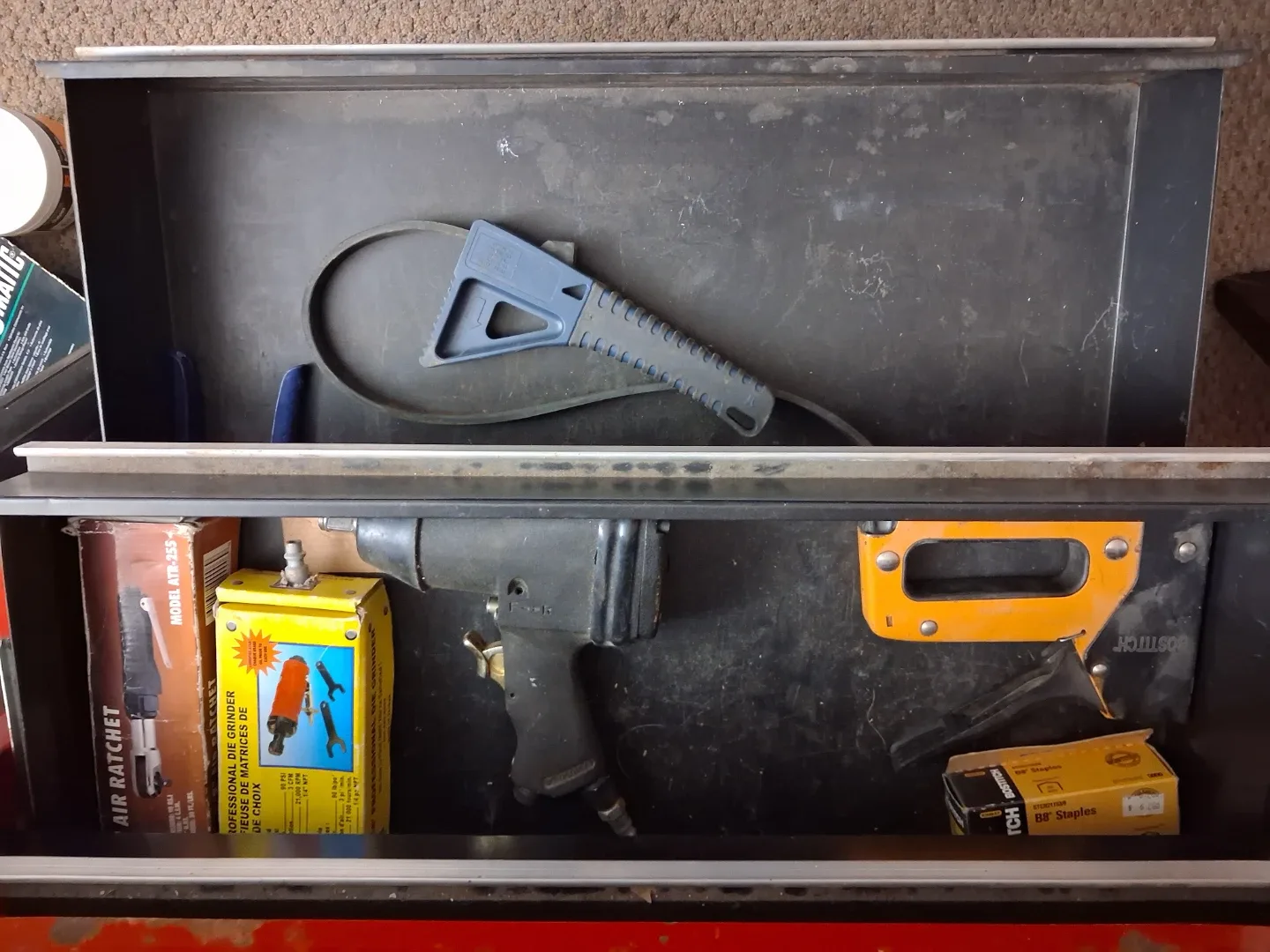 Great mechanics starter set. Includes air/hand  tools - photo 4