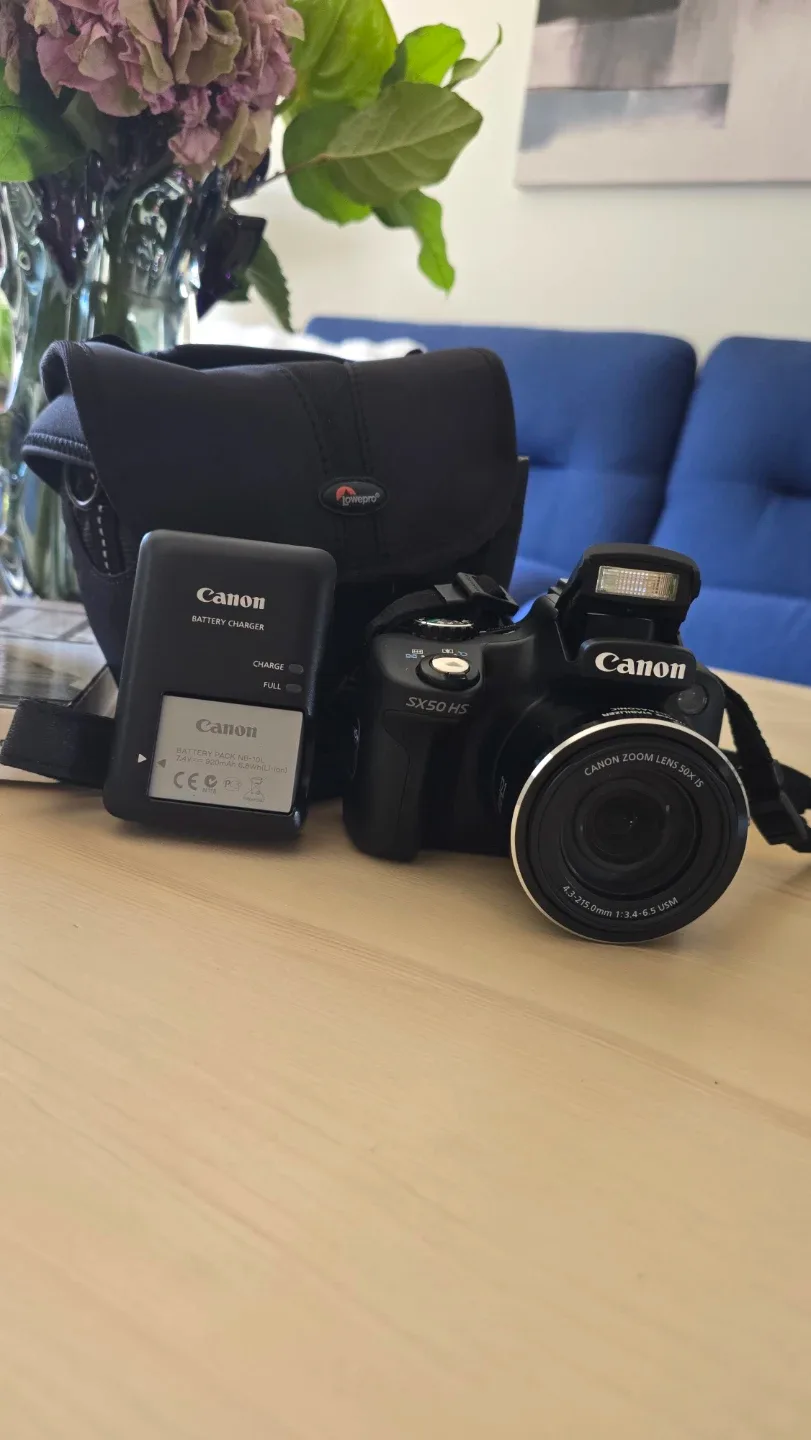 Canon PowerShot SX50 HS Digital Camera/Video Camera