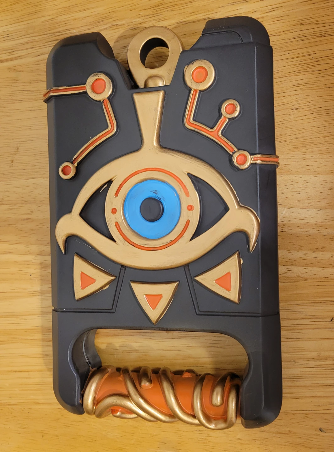 The Legend of Zelda Sheikah Slate Resin Props Collectible - photo 4