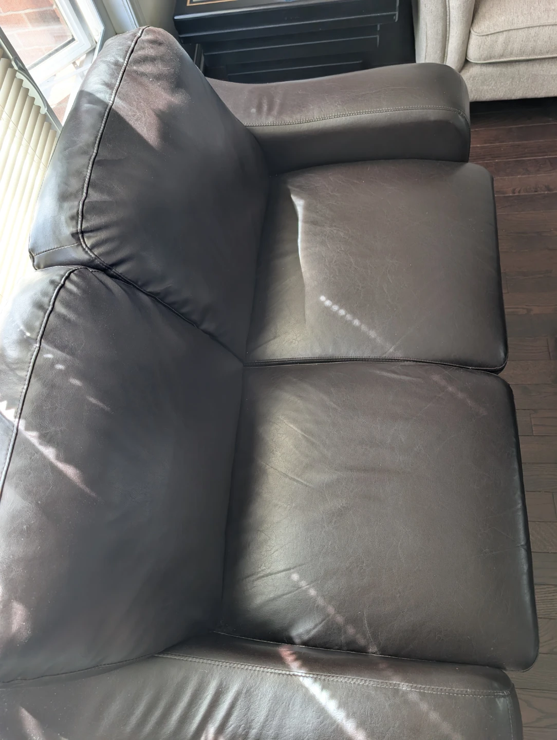 FAUX LEATHER LOVE SEAT SOFA COUCH - photo 4