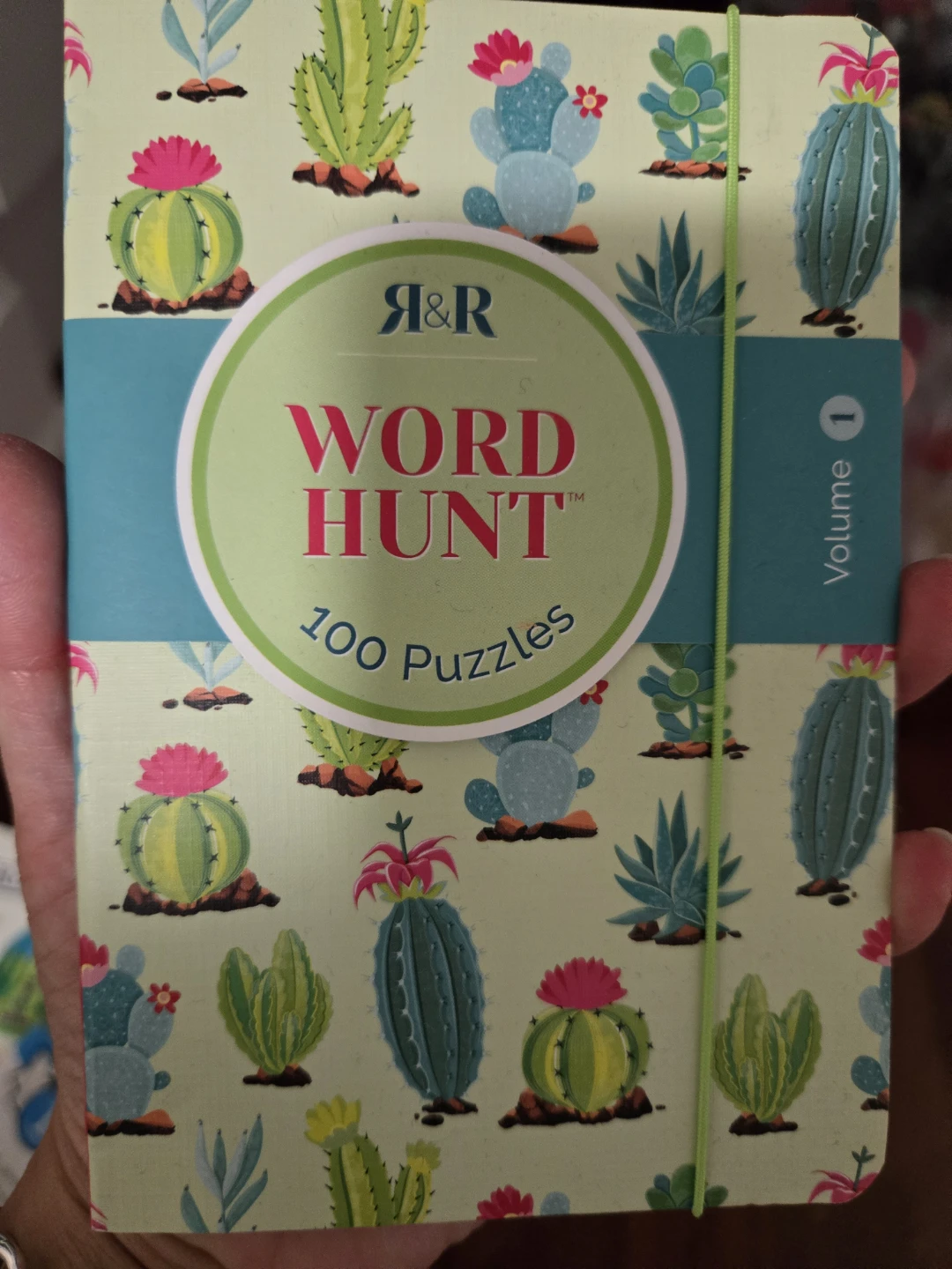 A&R Word Hunt Volume 1 Puzzle Book 🏈