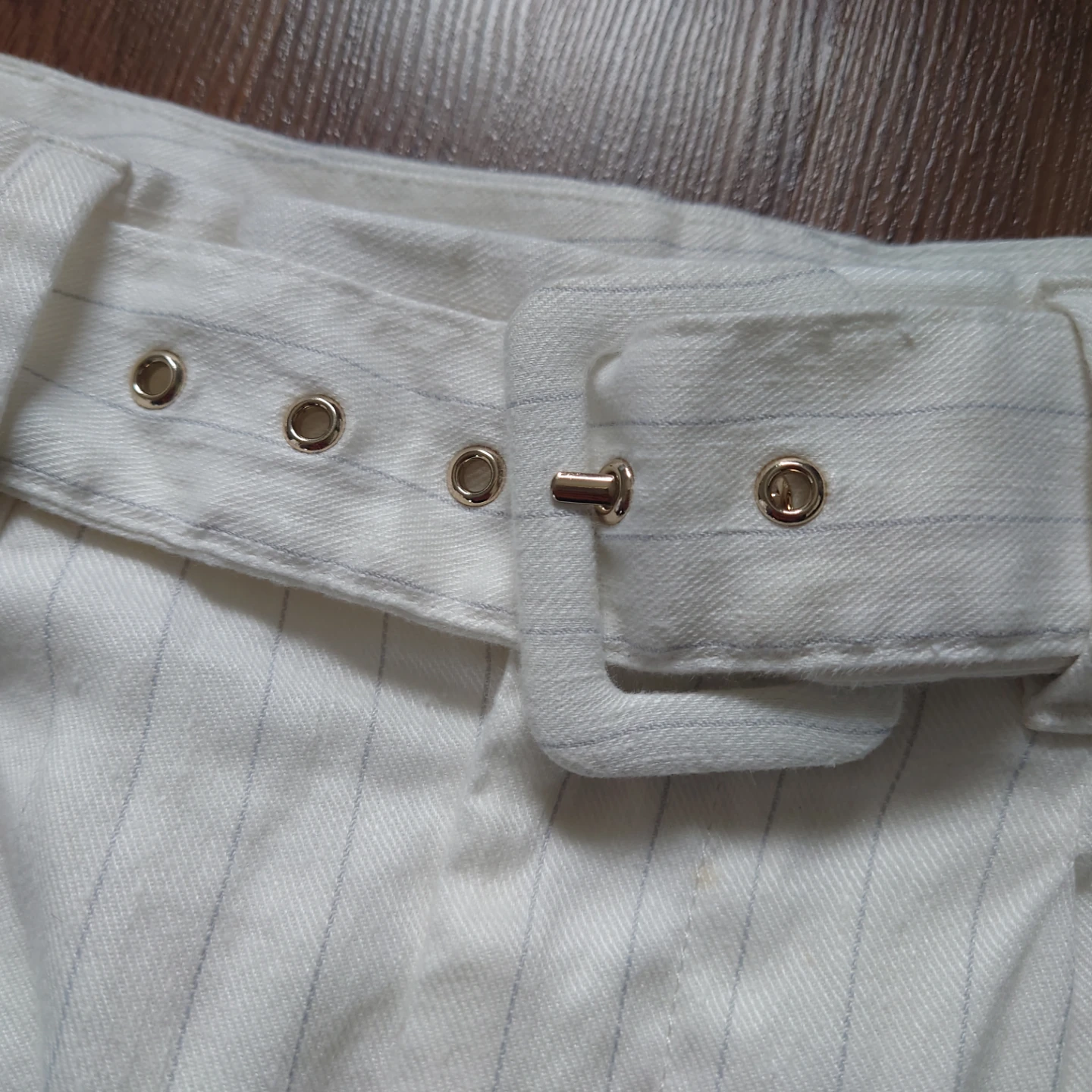 Banana Republic Belted Pinstripe Shorts - Size 0 Petite - photo 3