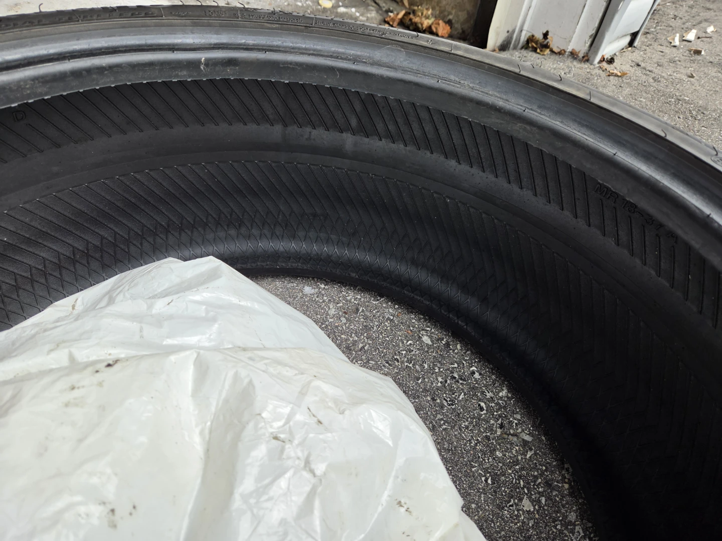 Wintercraft WP72 Tire - 255/35R19 96V 4 Tires - photo 4