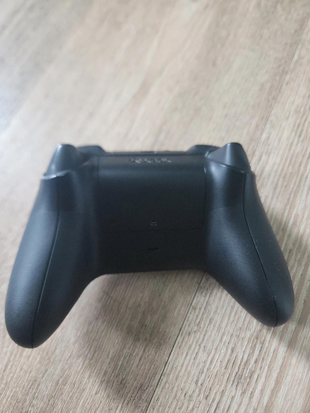 Xbox One X 1TB - photo 3