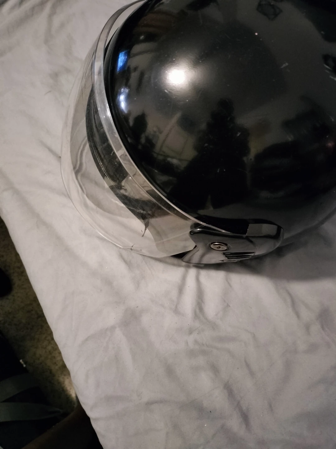 Black Motorcycle Helmet with Clear Visor - photo 3