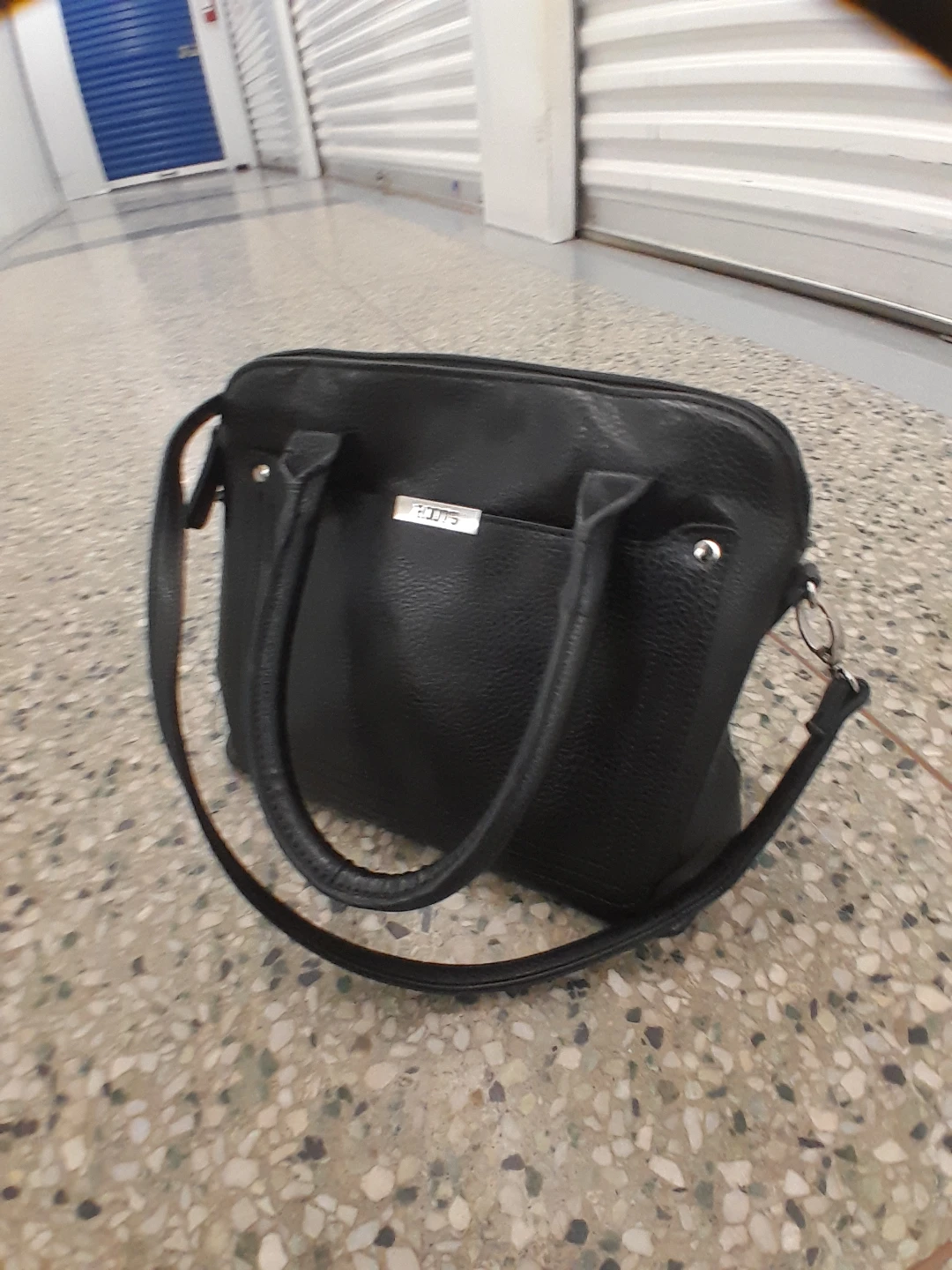 Black ROOTS Handbag Mini Style - photo 3