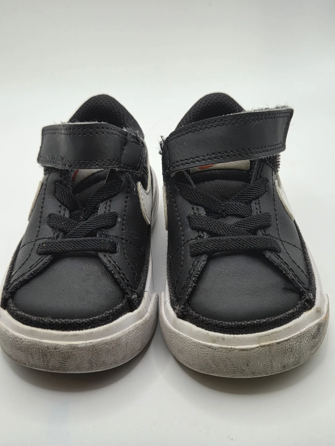Nike Toddler Black and White Shoes
