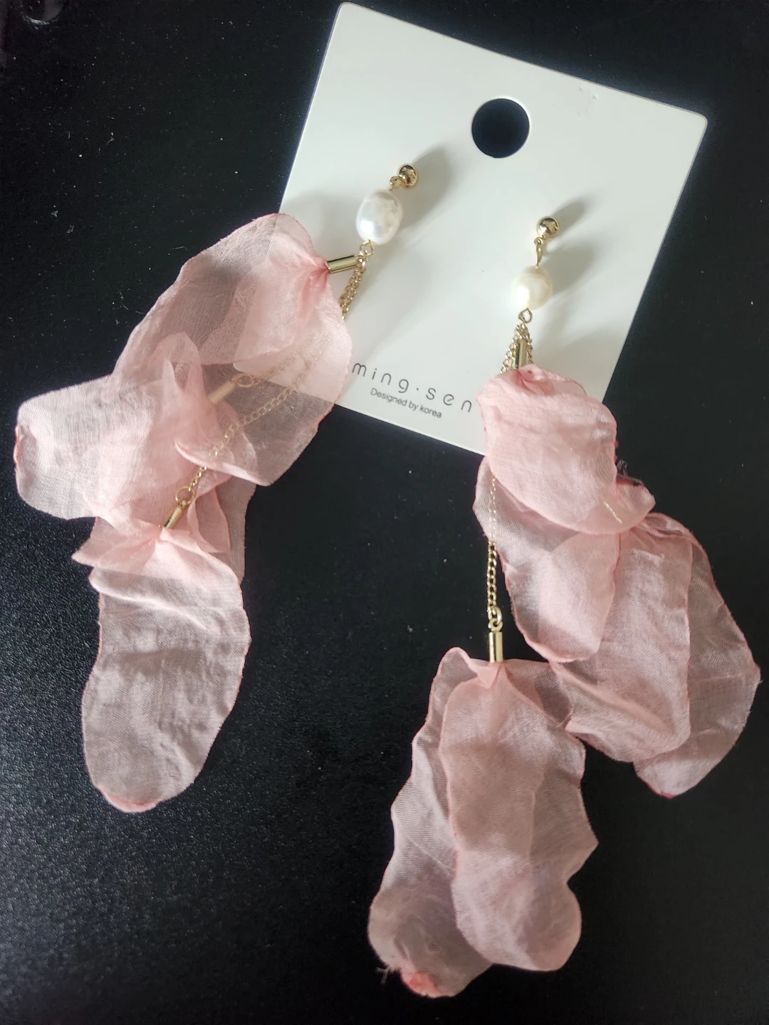 Ming.Sen Pink Fabric Flower Earrings