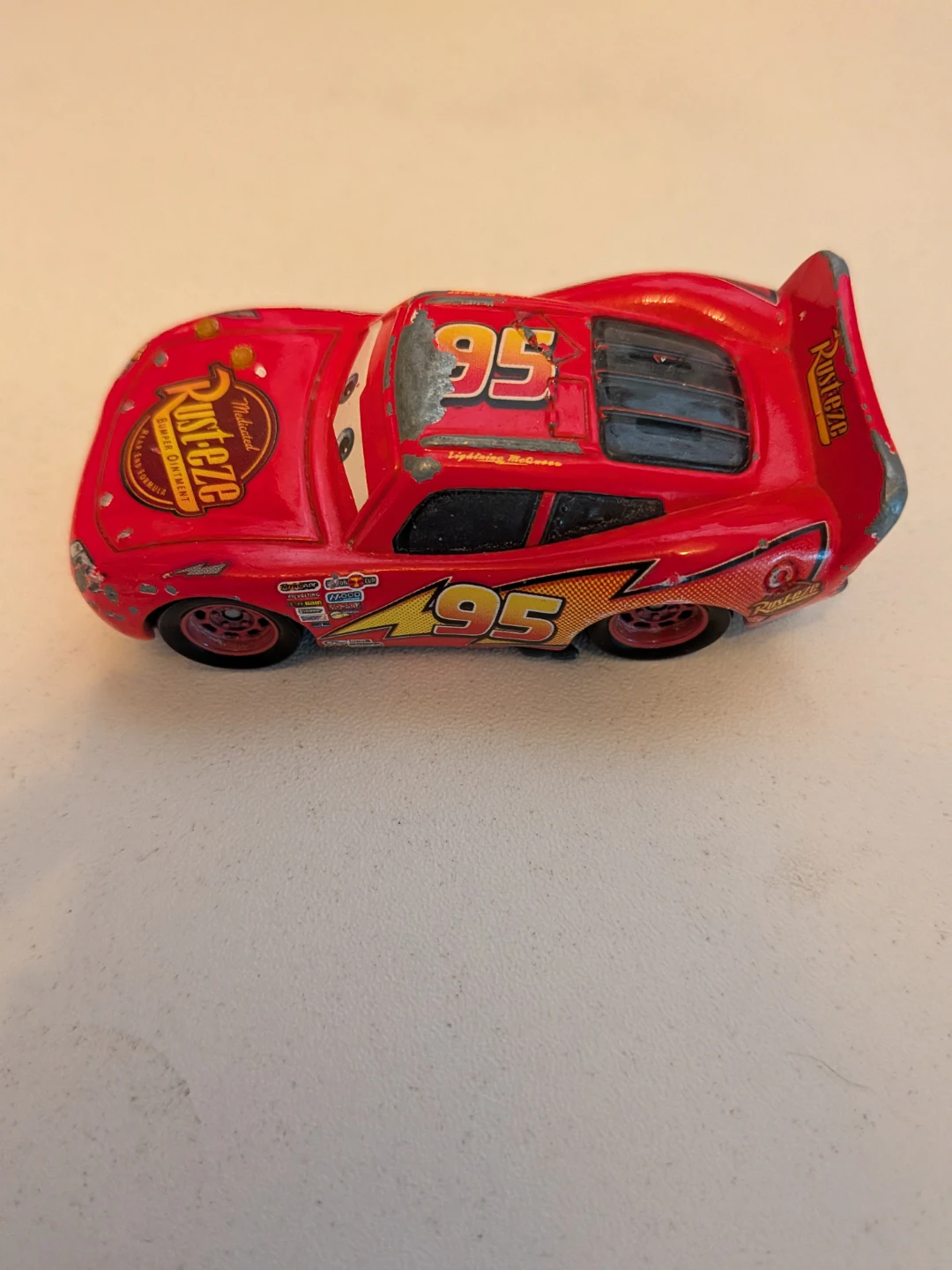 Disney Pixar Lightning McQueen Diecast Car - photo 4