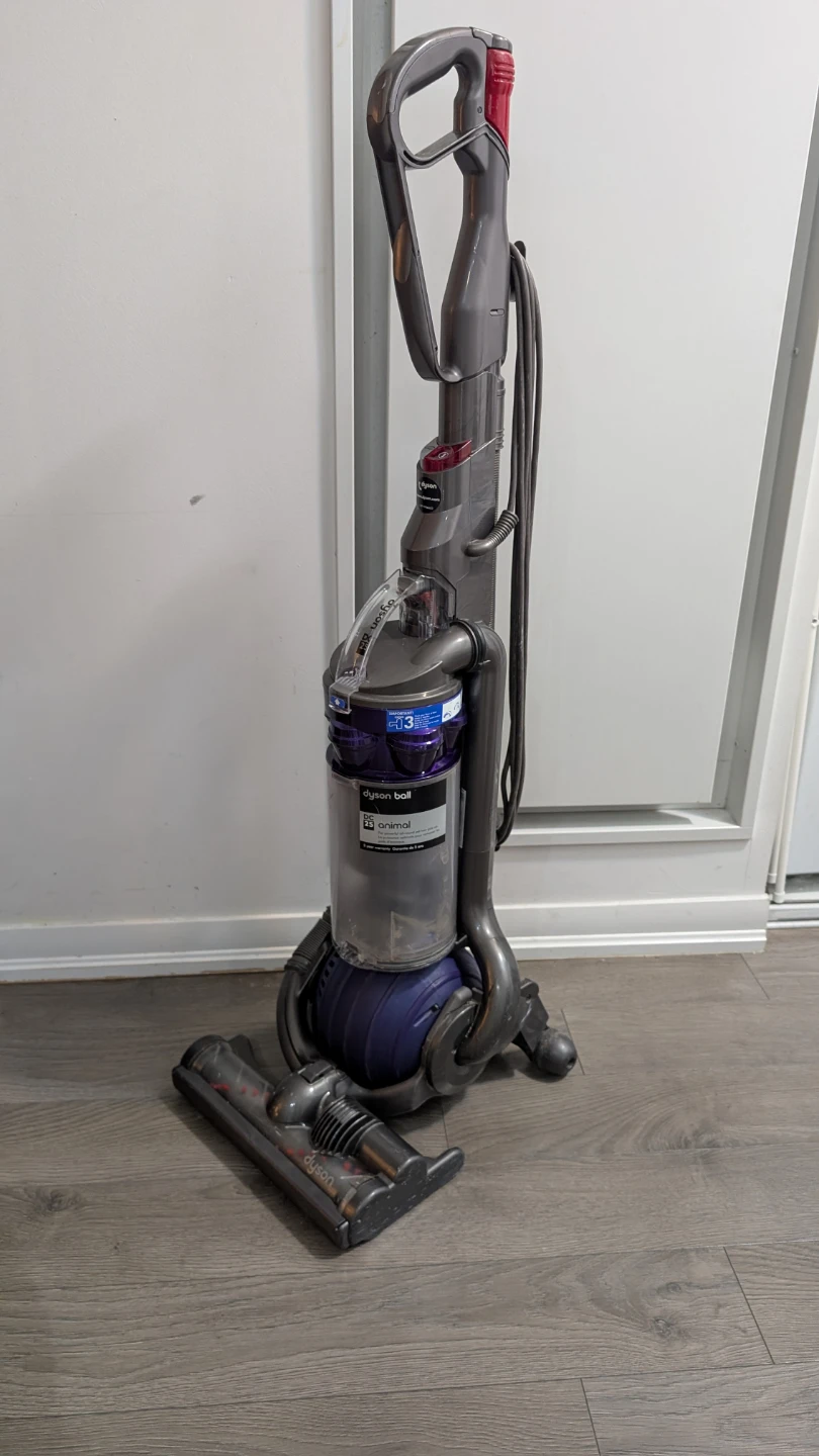 Dyson Ball DC25 Animal Upright Vacuum