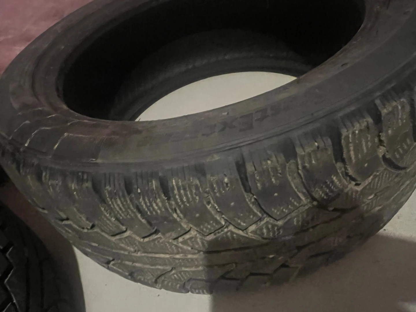 4 Winter Tires 235/50R18* . - photo 4