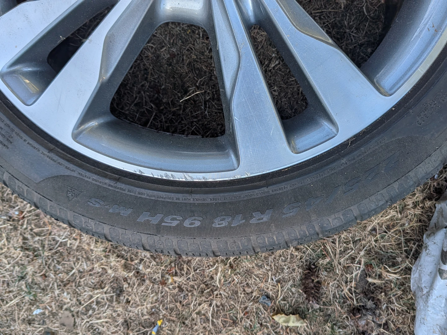 Car tires with rim x4 - photo 3